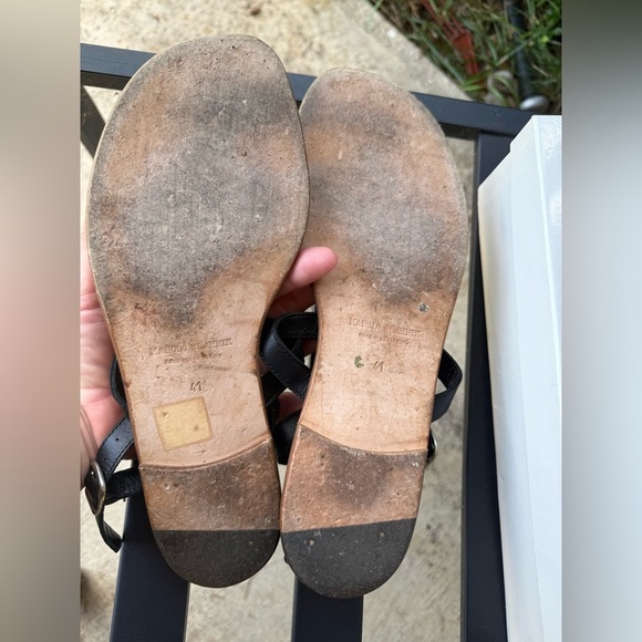 Manolo Blahnik Black Leather Gladiator Sandals Flat With Box Size 41 - Picture 7 of 13